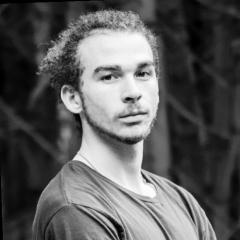 Headshot photo of Jonathan Brazil