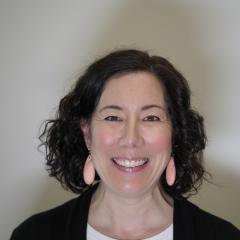 Headshot photo of Mari Farry
